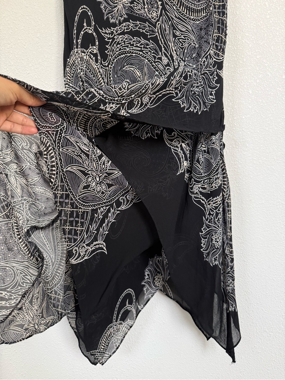 Evan Picone Petite Black Paisley Handkerchief Hem Dress Size 4 - Picture 3 of 12